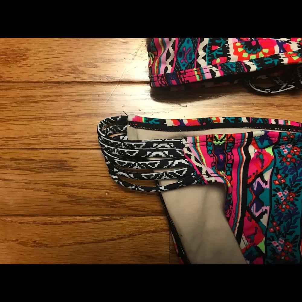 Xhilaration Aztec bikini - Picture 5 of 7